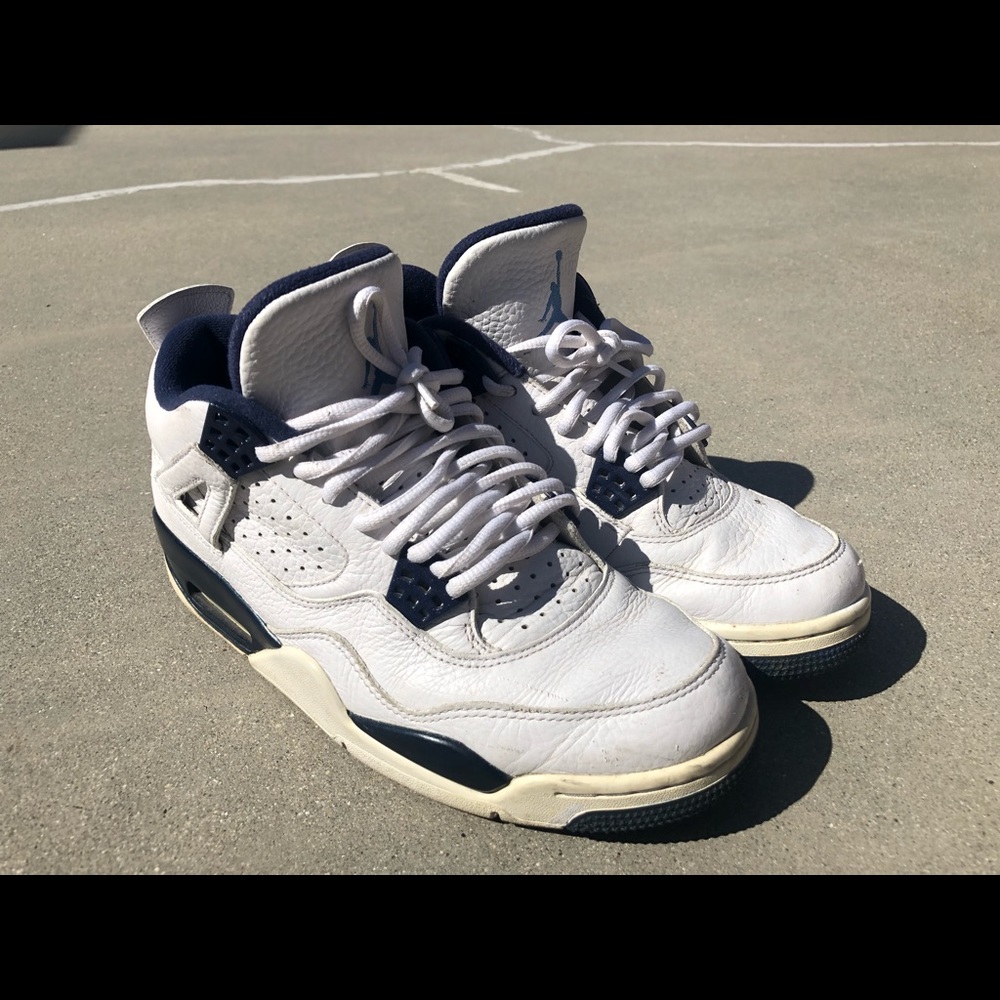 Jordan Columbia 4s / Legend Blues